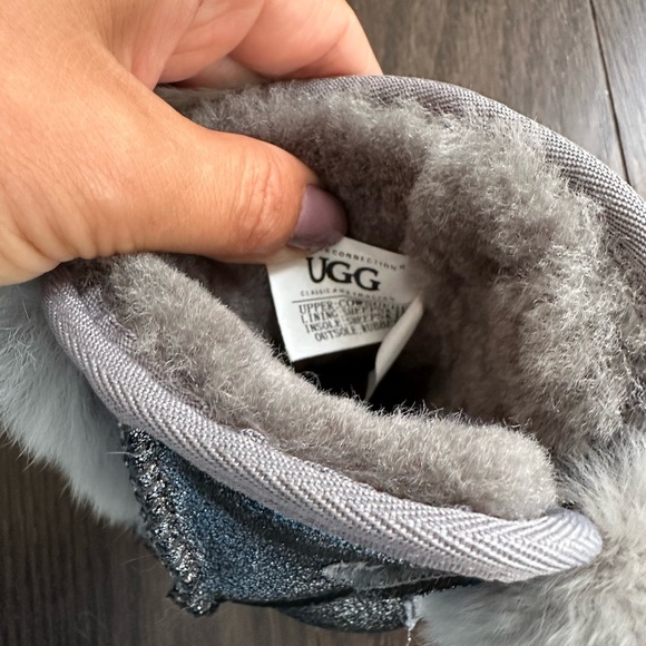 UGG Australia grey metallic infant boot - Picture 6 of 7